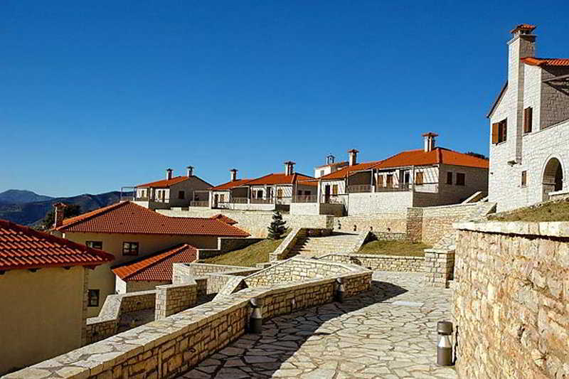 Castle Resort Kalavryta Exterior photo