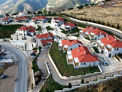 Castle Resort Kalavryta Exterior photo